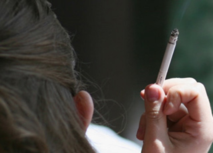 美国佛罗里达州发布警告吸烟危害新广告