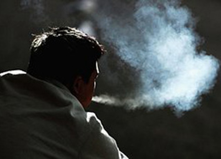 印尼法院就烟草致瘾性举行听证
